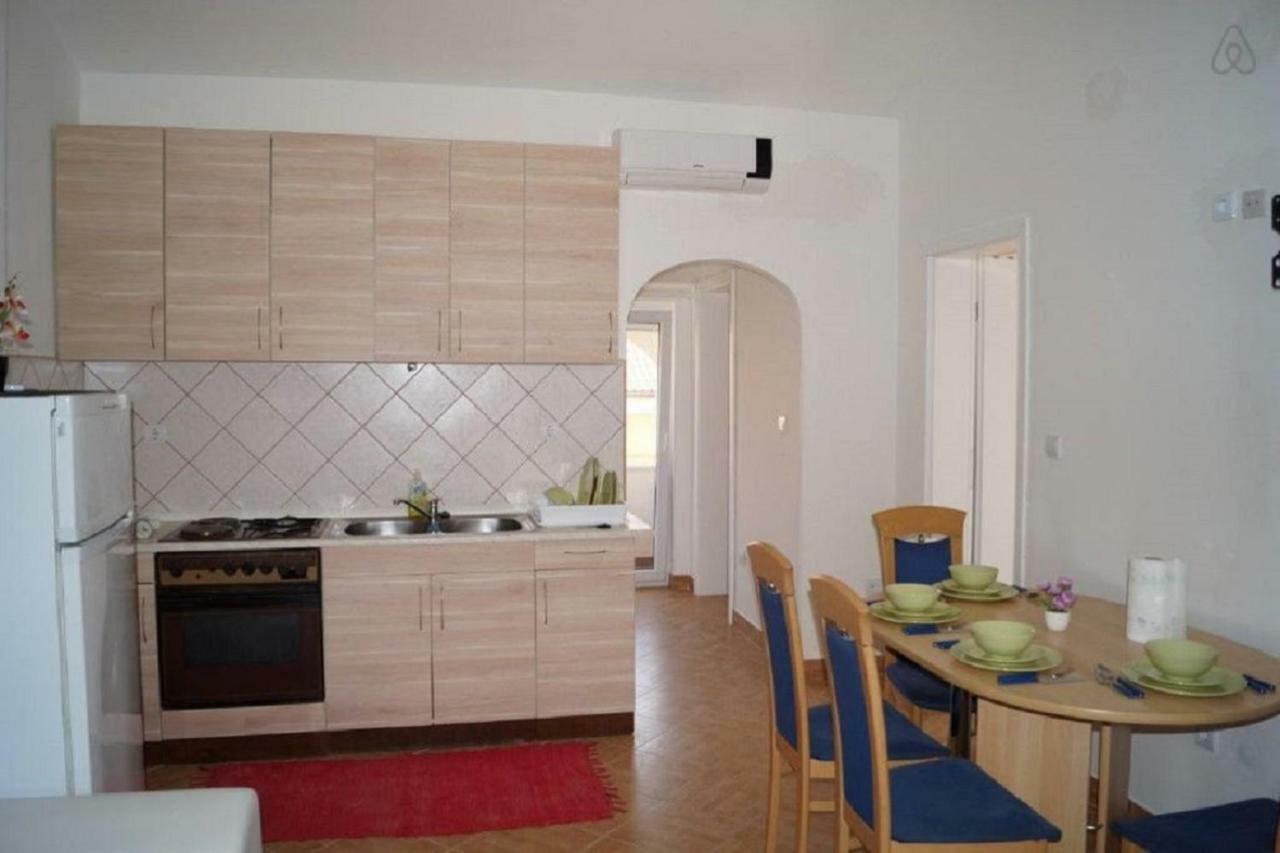 Erzen 140 *